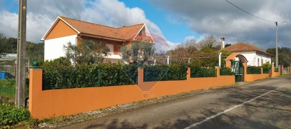 Дом с 4 спальнями в Алваязери, Португалия № 19152 31