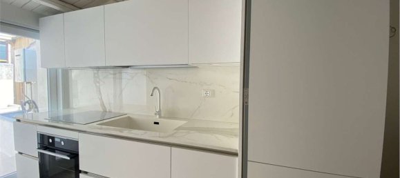 Apartamento de 3 dormitorios en Noto, Italy No. 359872 5