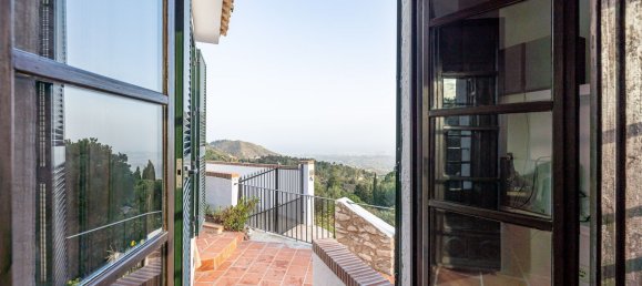 4 bedrooms Villa in Mijas, Spain No. 55620 10