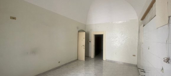 3 rooms Apartment in Bisceglie, Italy No. 277955 2