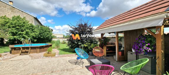 3 Schlafzimmer Haus in Vezelise, France, Nr. 249873 3