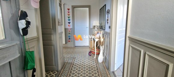 3 Schlafzimmer Haus in Vezelise, France, Nr. 249873 2