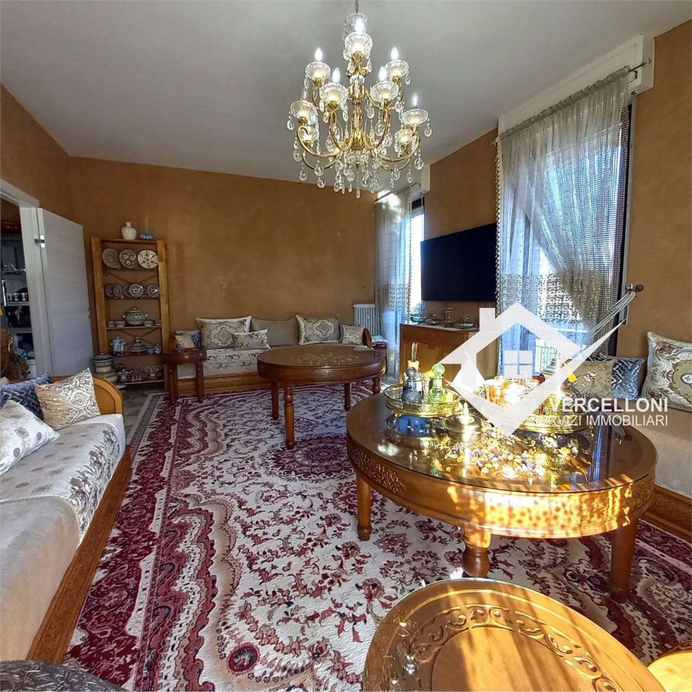 3-Zimmer Wohnung in Novara, Italy, Nr. 134429