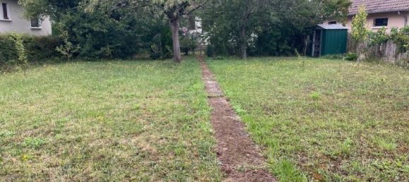 390m² Land in Le Vaudreuil, France No. 360440 3