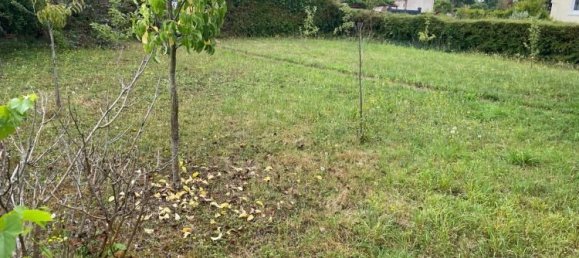 390m² Land in Le Vaudreuil, France No. 360440 2