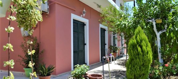 Коммерческая недвижимость 234м² в Керкира, Греция № 4681 2