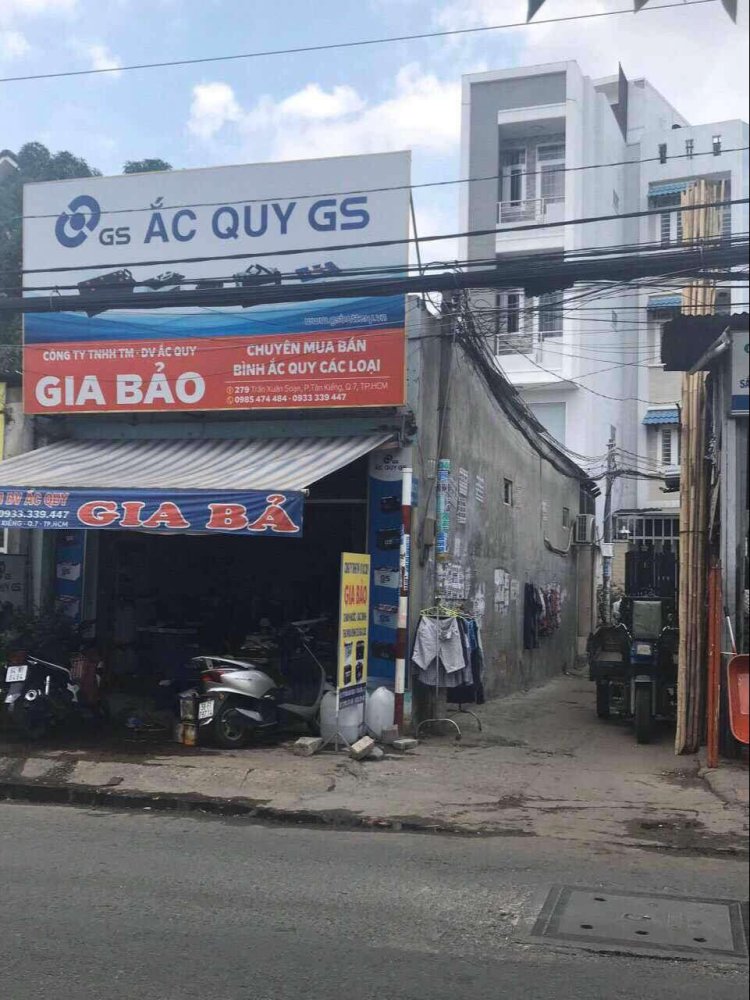 135m² Townhouse in District 7, Vietnam No. 15732