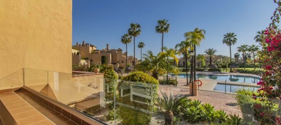 2 bedrooms Apartment in Estepona, Spain No. 161127 4