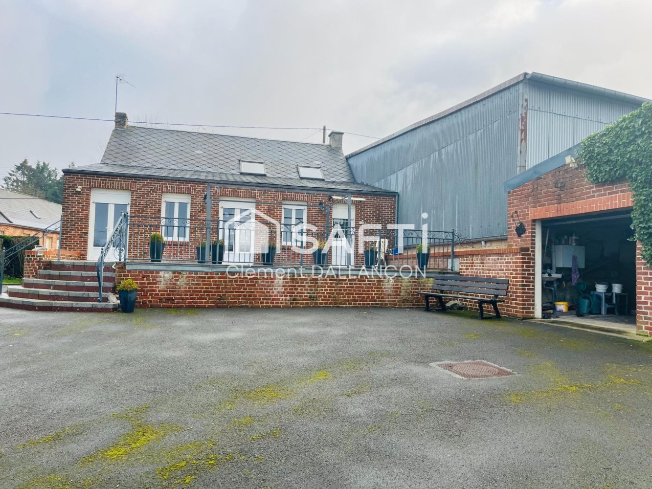 4 bedrooms House in Mennevret, France No. 39024