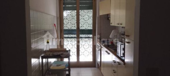 Квартира с 3 спальнями в Рим, Италия № 296580 4