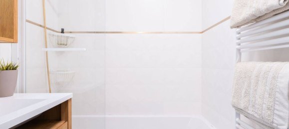 Apartamento de 2 dormitorios en Saint-Laurent-du-Var, France No. 328714 15