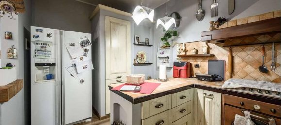 Дом с 4 комнатами в Нови ди Модена, Италия № 20018 26