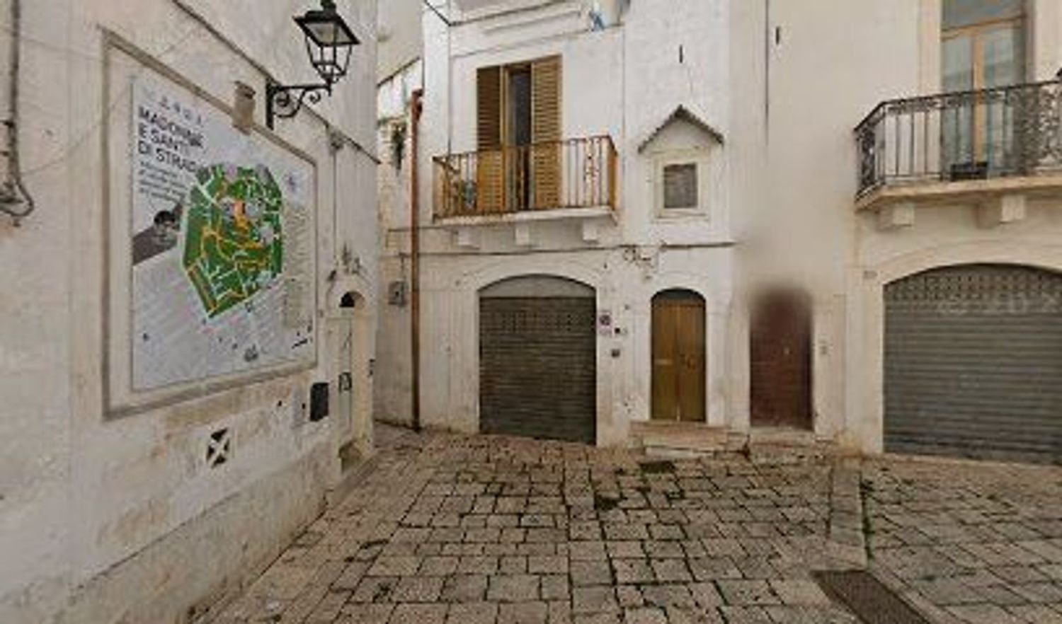 7 rooms Apartment in Castellana Grotte, Italy No. 231471