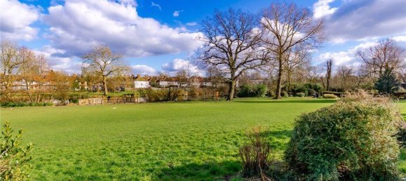 3 bedrooms House in Croydon, United Kingdom No. 7976 37