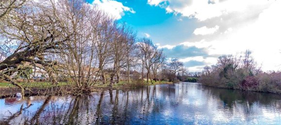 3 bedrooms House in Croydon, United Kingdom No. 7976 36