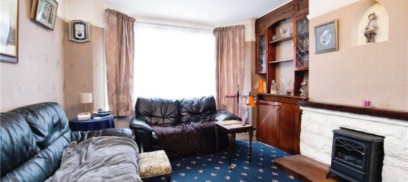 3 bedrooms House in Croydon, United Kingdom No. 7976 41