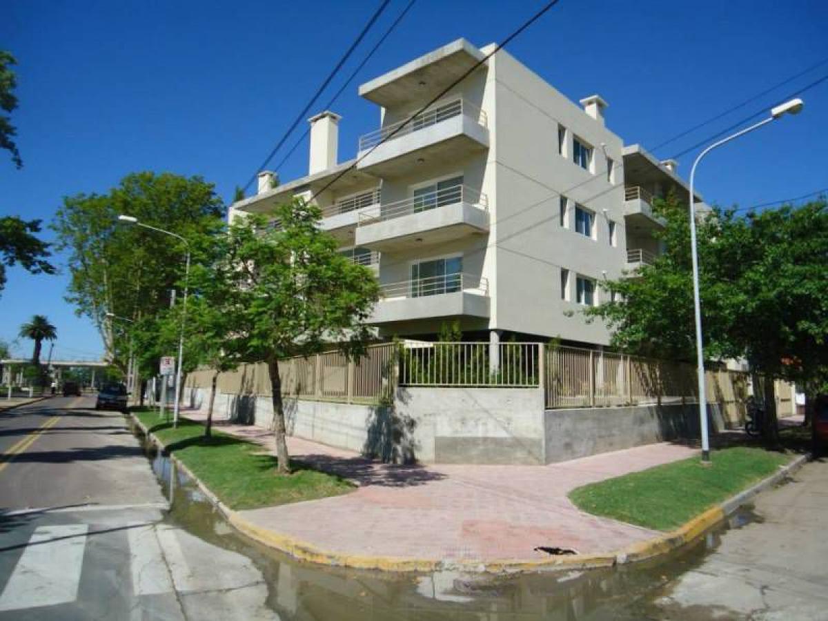 2 bedrooms Apartment in Tigre, Argentina No. 19032