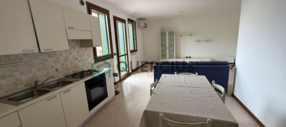 2 bedrooms Apartment in Veronella, Italy No. 146727 13