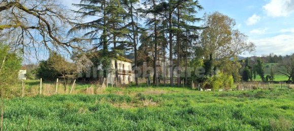 6 Schlafzimmer Haus in Benevento, Italy, Nr. 160887 3