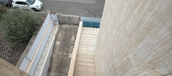 2-Zimmer Doppelhaus in Latina, Italy, Nr. 139993 25