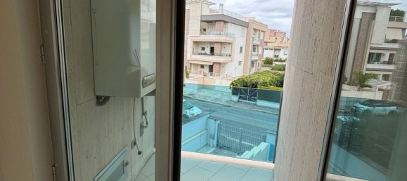 2-Zimmer Doppelhaus in Latina, Italy, Nr. 139993 24