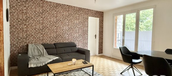 2 chambres Appartement à Viry-Châtillon, France No. 348008 2