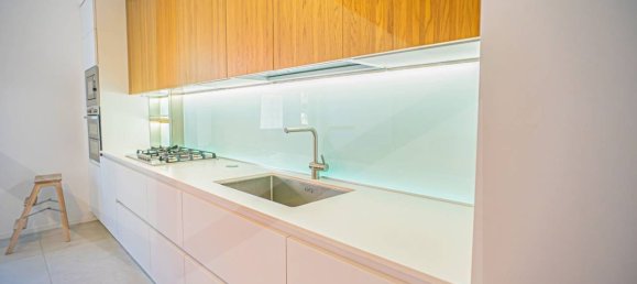 Квартира с 2 спальнями в Бари, Италия № 29336 15