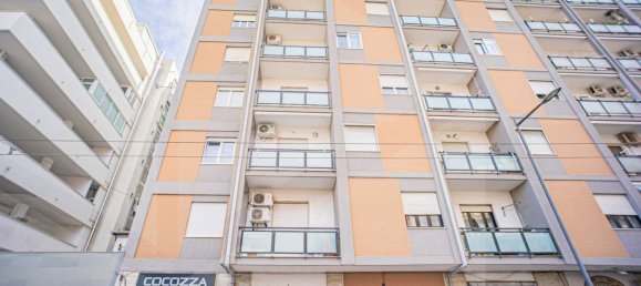 Квартира с 2 спальнями в Бари, Италия № 29336 67