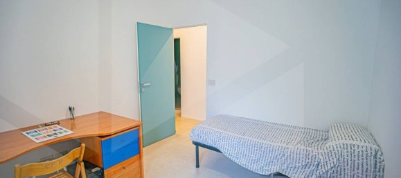 Квартира с 2 спальнями в Бари, Италия № 29336 38