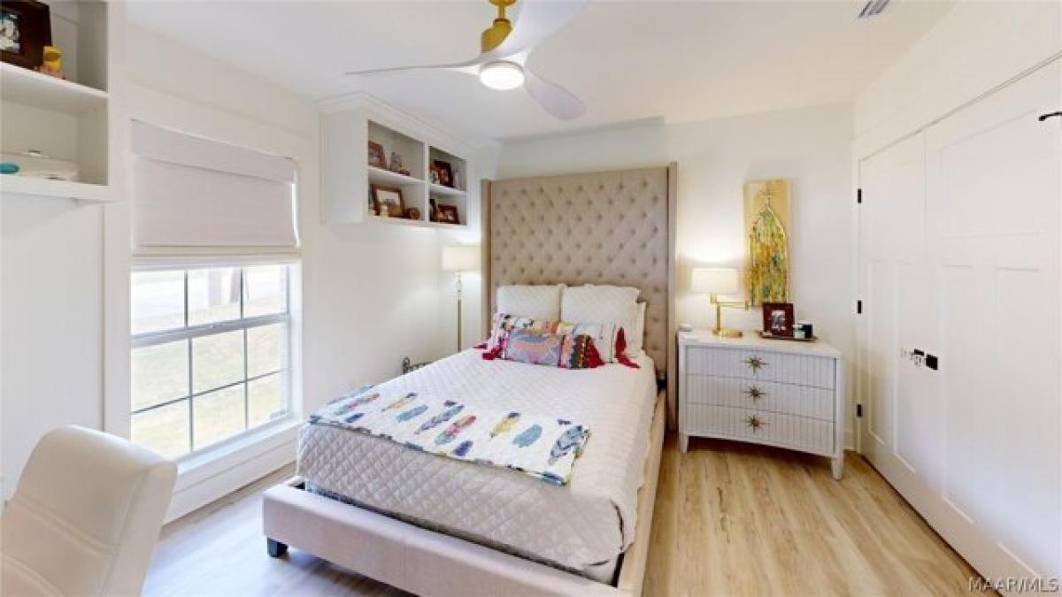 3 bedrooms House in Enterprise, USA No. 422847