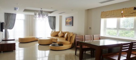 3 bedrooms Apartment in Ba Dinh, Vietnam No. 6537 5