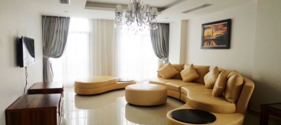 3 bedrooms Apartment in Ba Dinh, Vietnam No. 6537 4