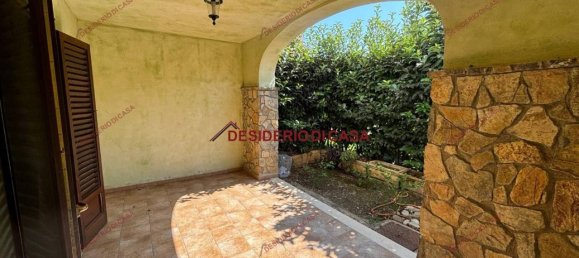 3 rooms Villa in Campofelice di Roccella, Italy No. 123286 17