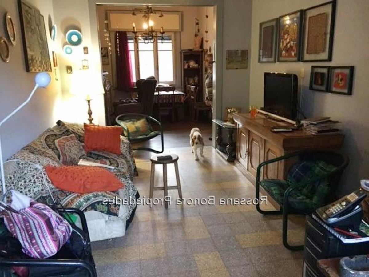 3 bedrooms House in Montevideo, Uruguay No. 3408