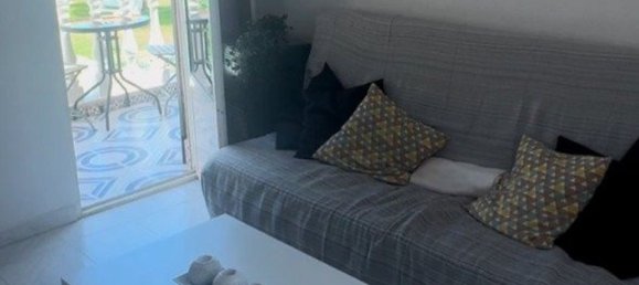 Apartamento de 2 dormitorios en Torrevieja, Spain No. 189830 3