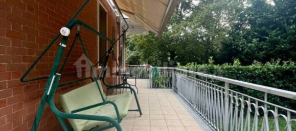 Квартира с 2 спальнями в Пино Торинезе, Италия № 126088 3