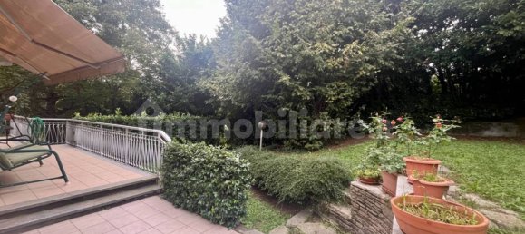 Квартира с 2 спальнями в Пино Торинезе, Италия № 126088 2