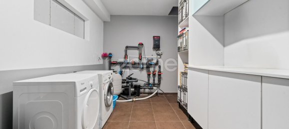 3 bedrooms House in Funchal, Portugal No. 25072 28