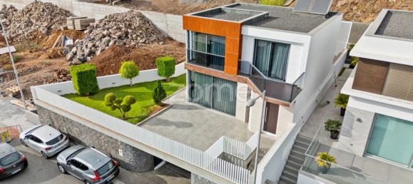 3 bedrooms House in Funchal, Portugal No. 25072 33