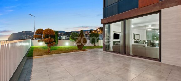 3 bedrooms House in Funchal, Portugal No. 25072 26