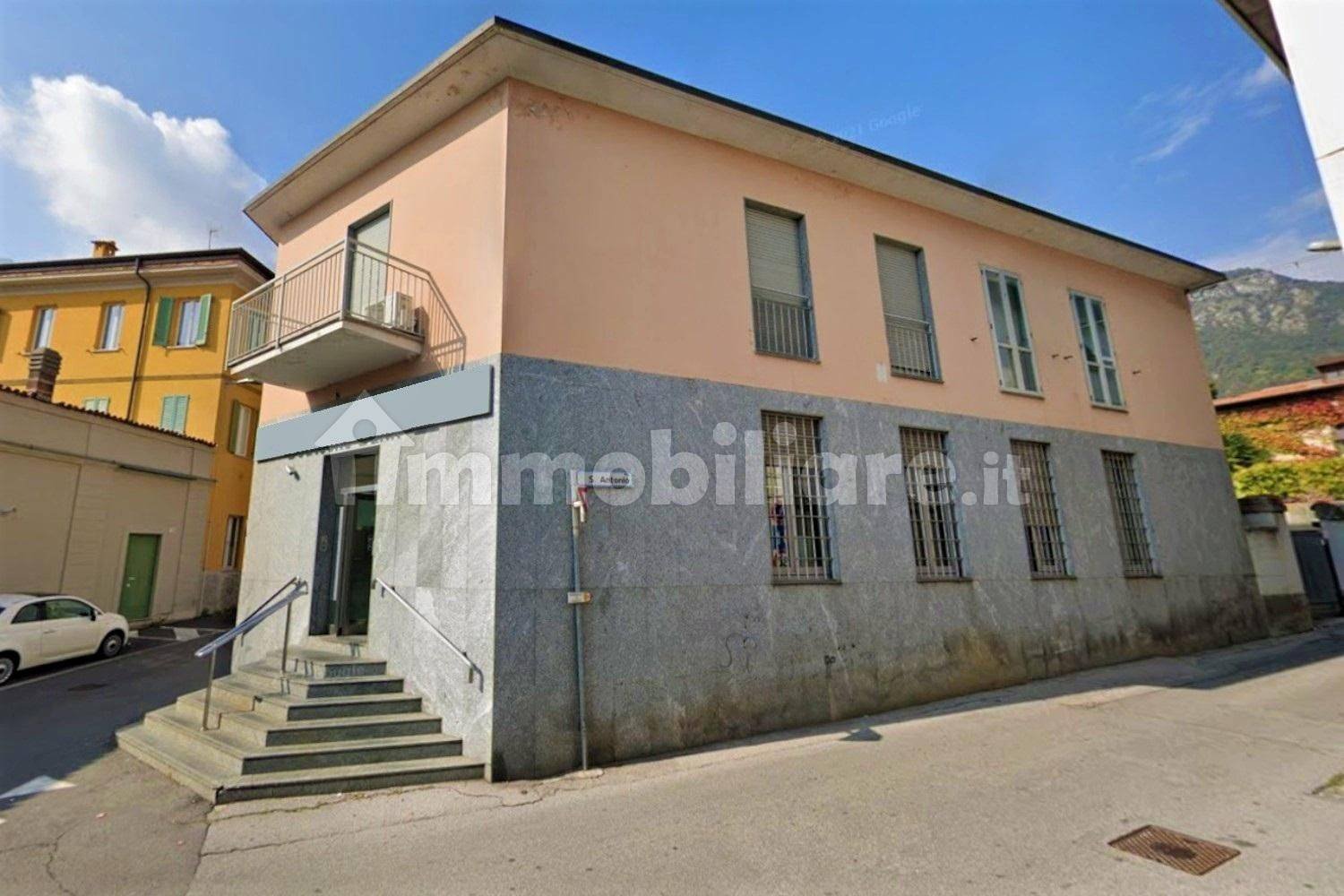 406m² Commercial property in Valmadrera, Italy No. 319662