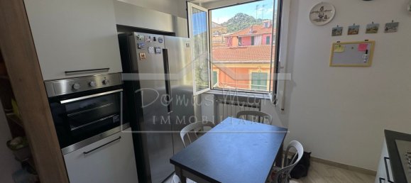 Квартира с 8 спальнями в Альбиссола Марина, Италия № 358970 16