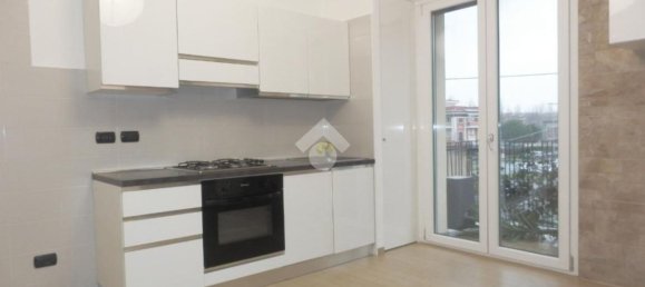 2-Zimmer Wohnung in Paderno Dugnano, Italy, Nr. 190410 4