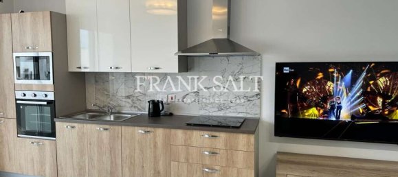 2 bedrooms Apartment in Ta' Xbiex, Malta No. 5092 3