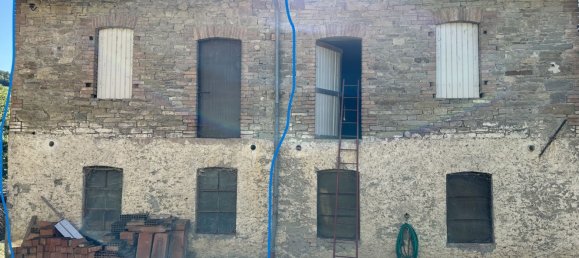 Studio à Bore, Italy No. 255231 6