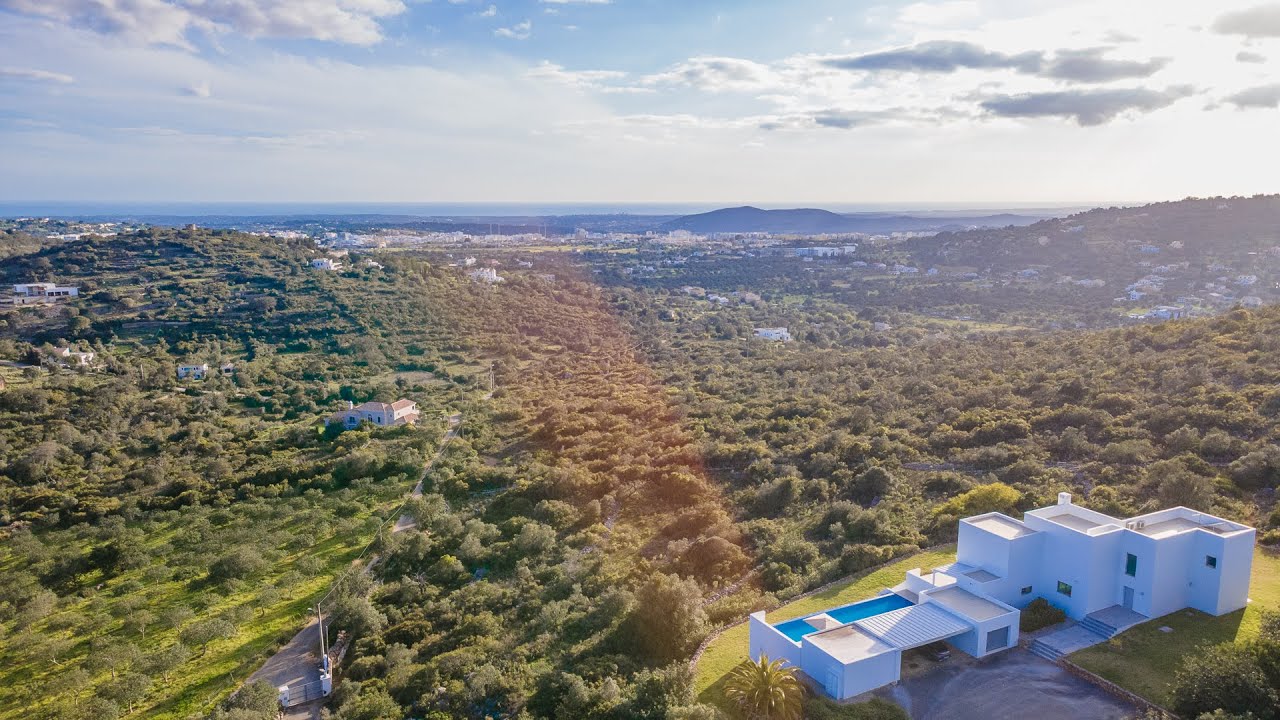 4 bedrooms House in Loule, Portugal No. 207585