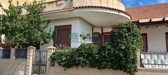 Apartamento de 3 dormitorios en Santa Croce Camerina, Italy No. 355681 18