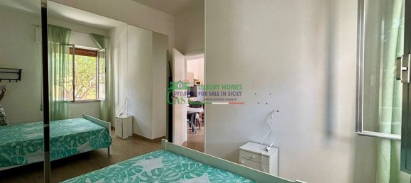 Apartamento de 3 dormitorios en Santa Croce Camerina, Italy No. 355681 12