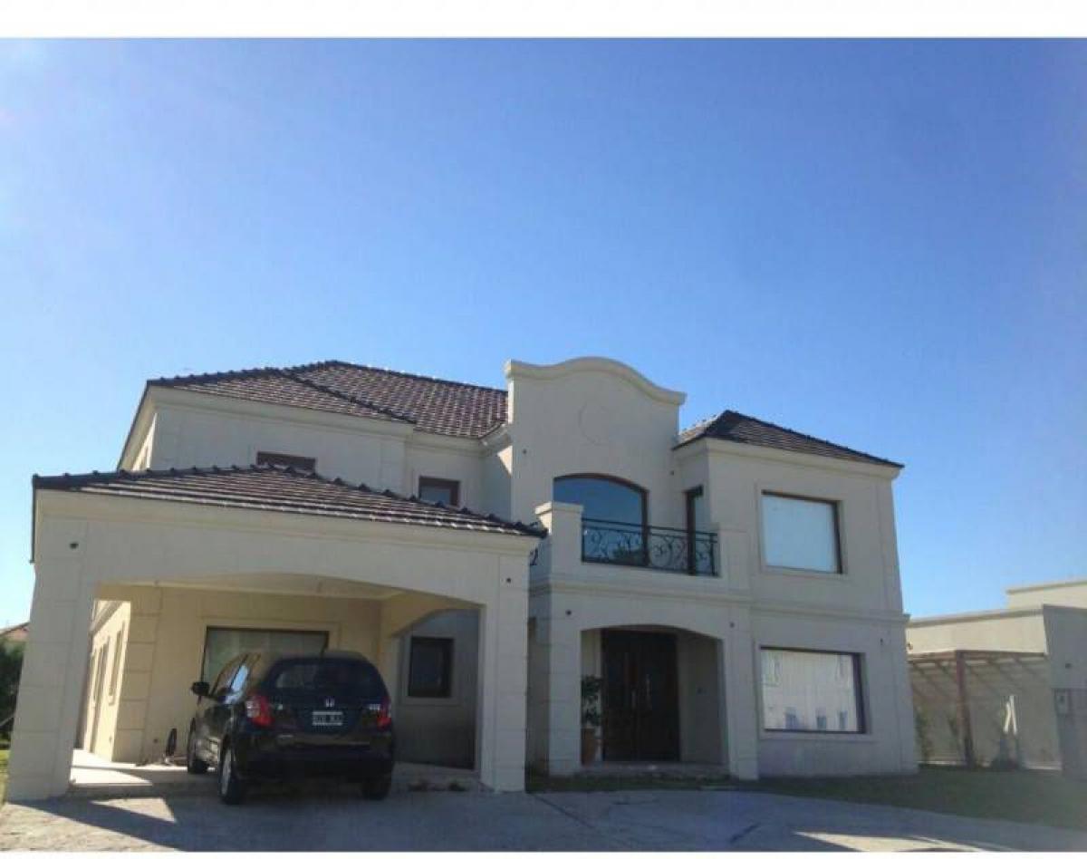 4 Schlafzimmer Haus in Berazategui, Argentina, Nr. 4417