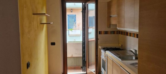 3 bedrooms Apartment in Rome, Italy No. 314264 5